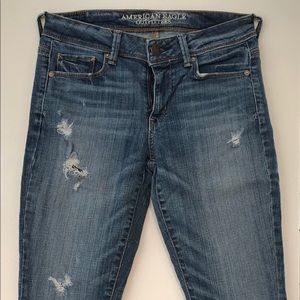 USED American Eagle Super Skinny Ripped Jeans